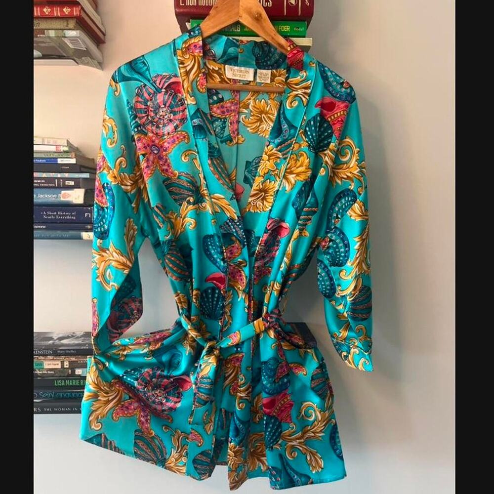 Vintage 1980s Shell Print Victoria’s Secret Silk Robe with Tie One Size
